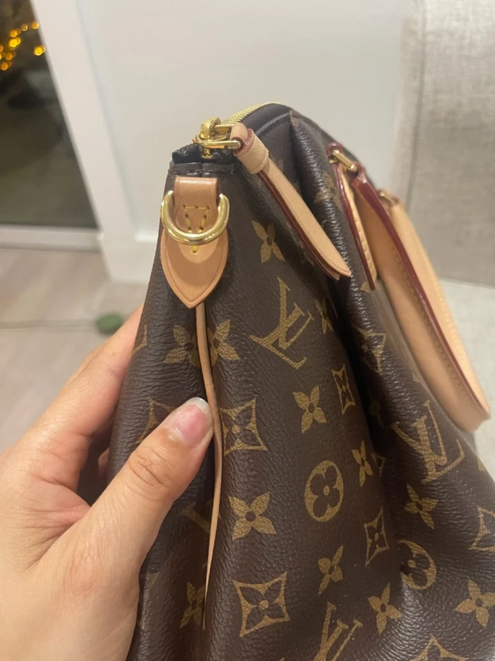 Louis Vuitton Brown Monogram Canvas Satchel with Natural Leather Handles - Picture 10 of 12